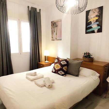 סביליה Apartamento San Luis. Plaza De Parking Gratis!!! מראה חיצוני תמונה