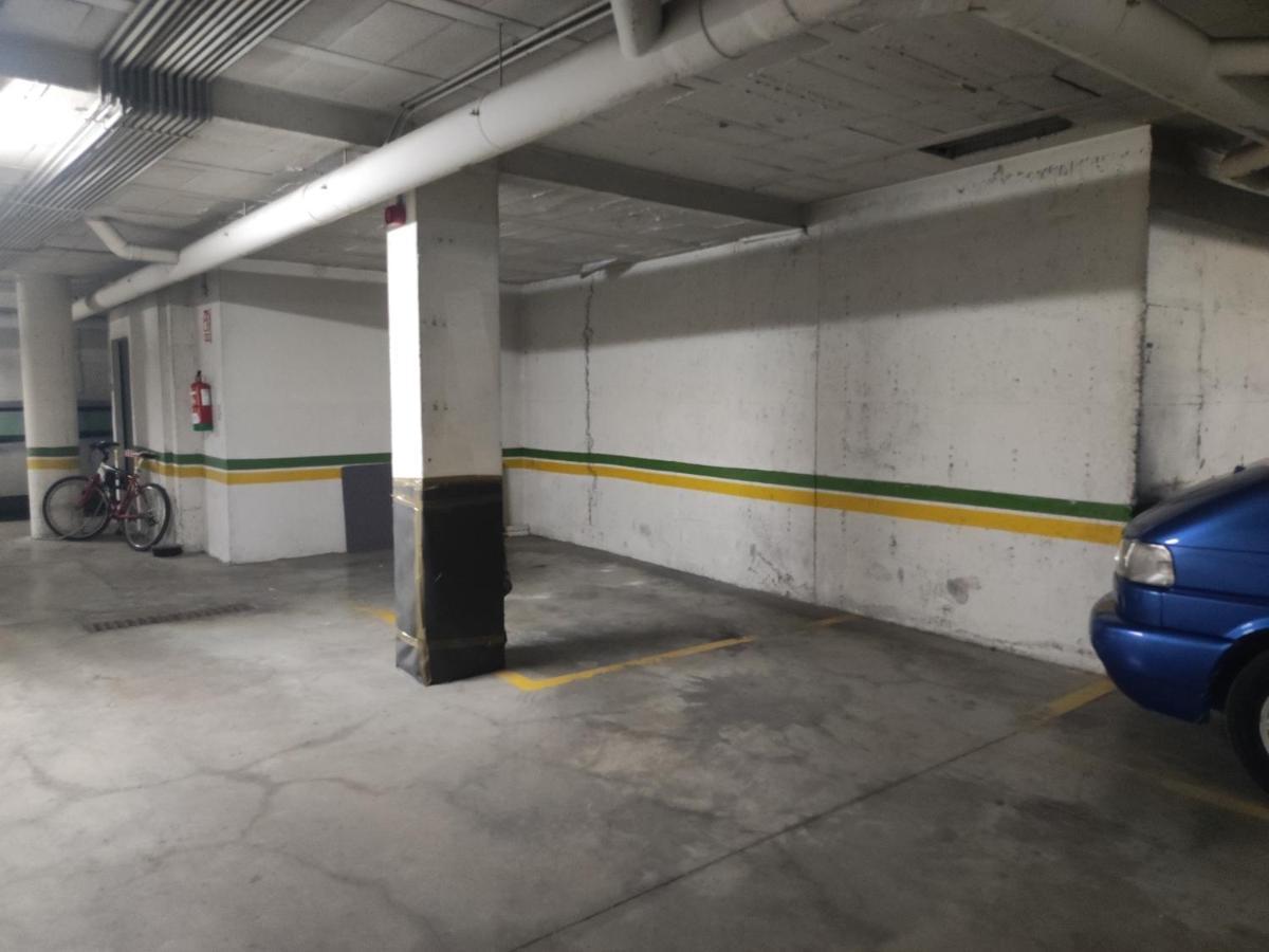 סביליה Apartamento San Luis. Plaza De Parking Gratis!!! מראה חיצוני תמונה