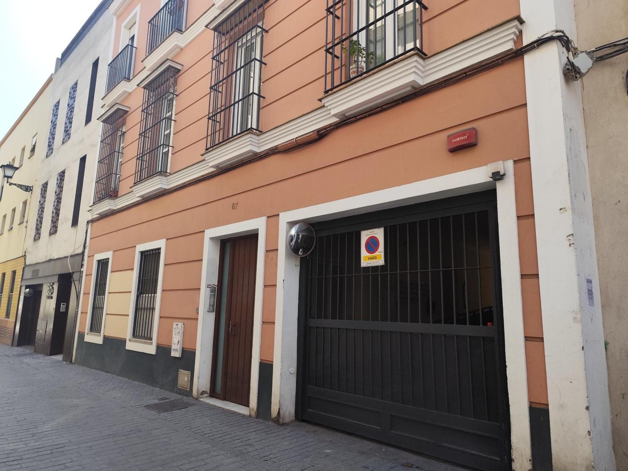 סביליה Apartamento San Luis. Plaza De Parking Gratis!!! מראה חיצוני תמונה