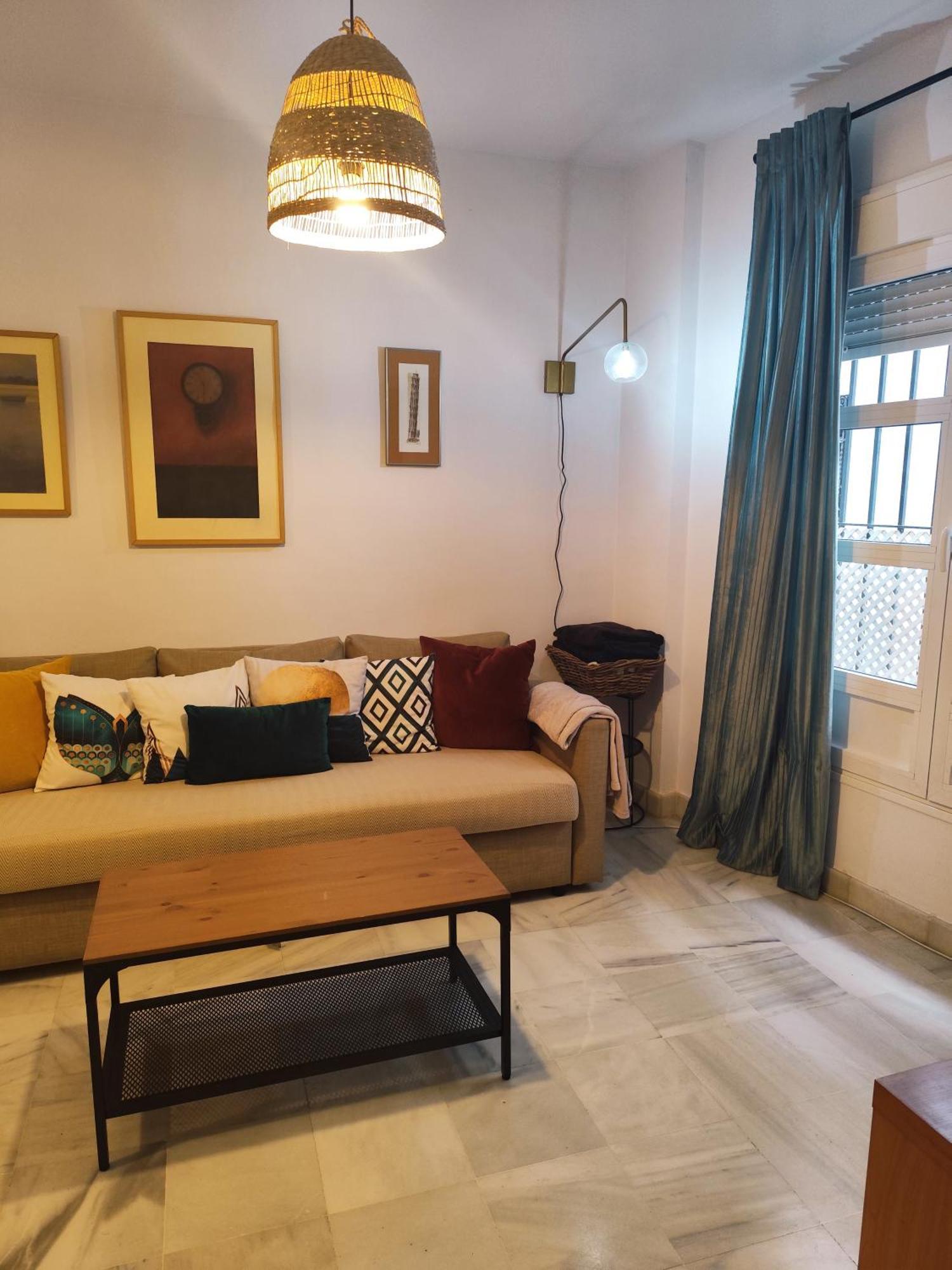 סביליה Apartamento San Luis. Plaza De Parking Gratis!!! מראה חיצוני תמונה